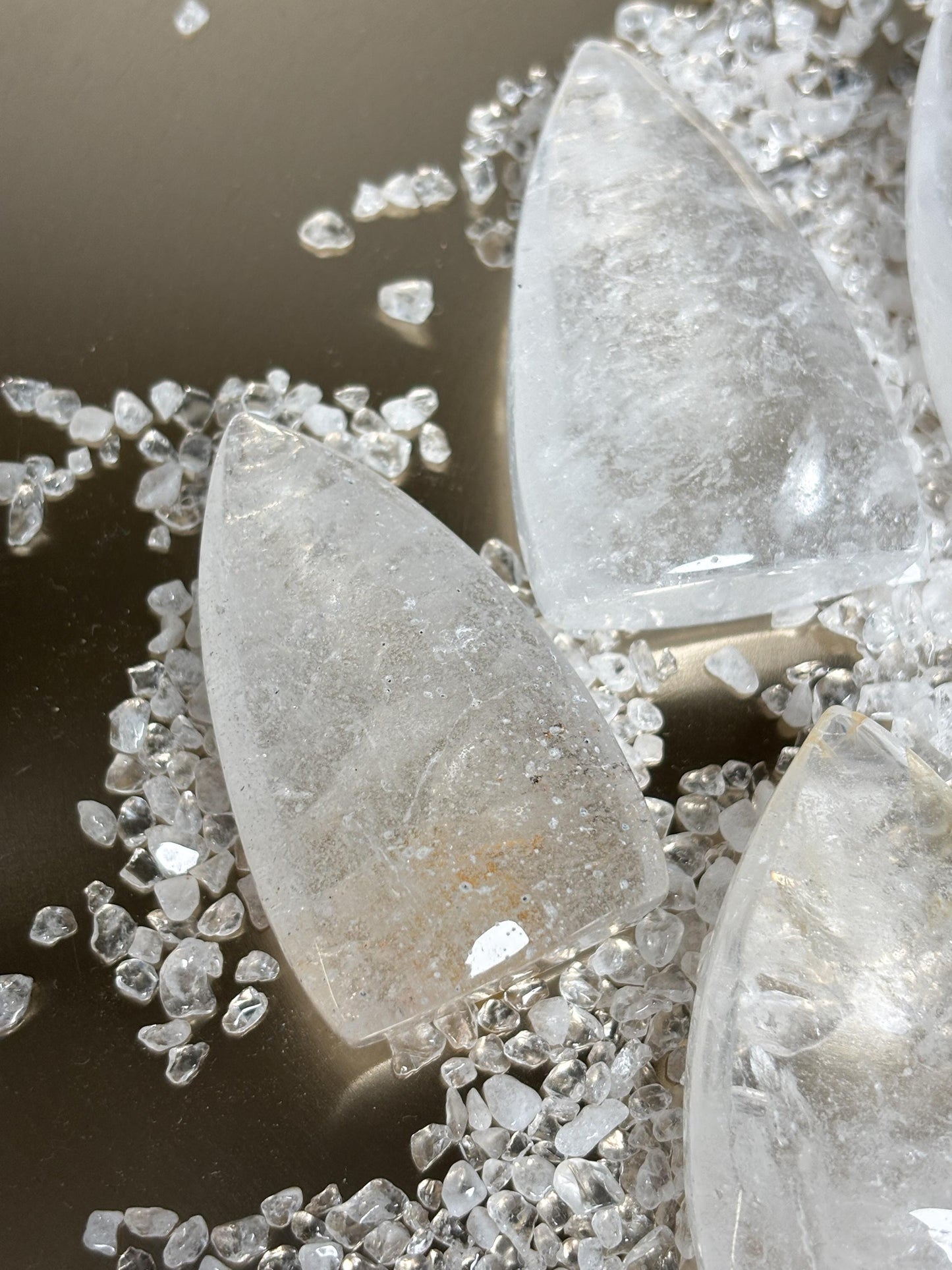 Bergkristall mit Golden Healer Einschlüssen  Kristall Spitze in Tropfenform ca. 6 cm, Edelstein Deko, Healing Crystal