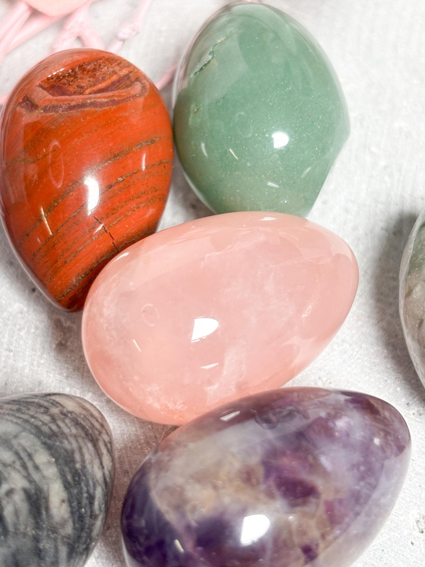 Kristall Ei  kleine Edelstein Eier ca. 2,9 cm aus verschiedenen Kristallen, Dekostein, Naturstein Ei, Healing Crystal Egg, Edelstein Deko