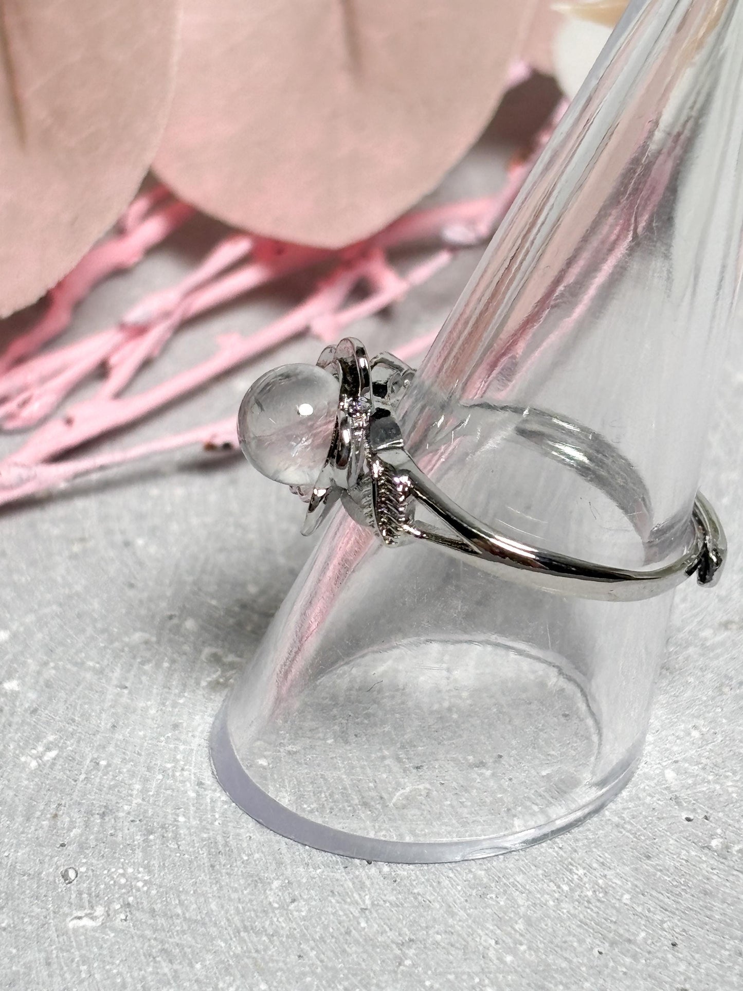 Edelstahl Ring Silber  größenverstellbarer Ring mit Blumendesign und Bergkristall Perle, Kristall Schmuck, Flower Design Ring