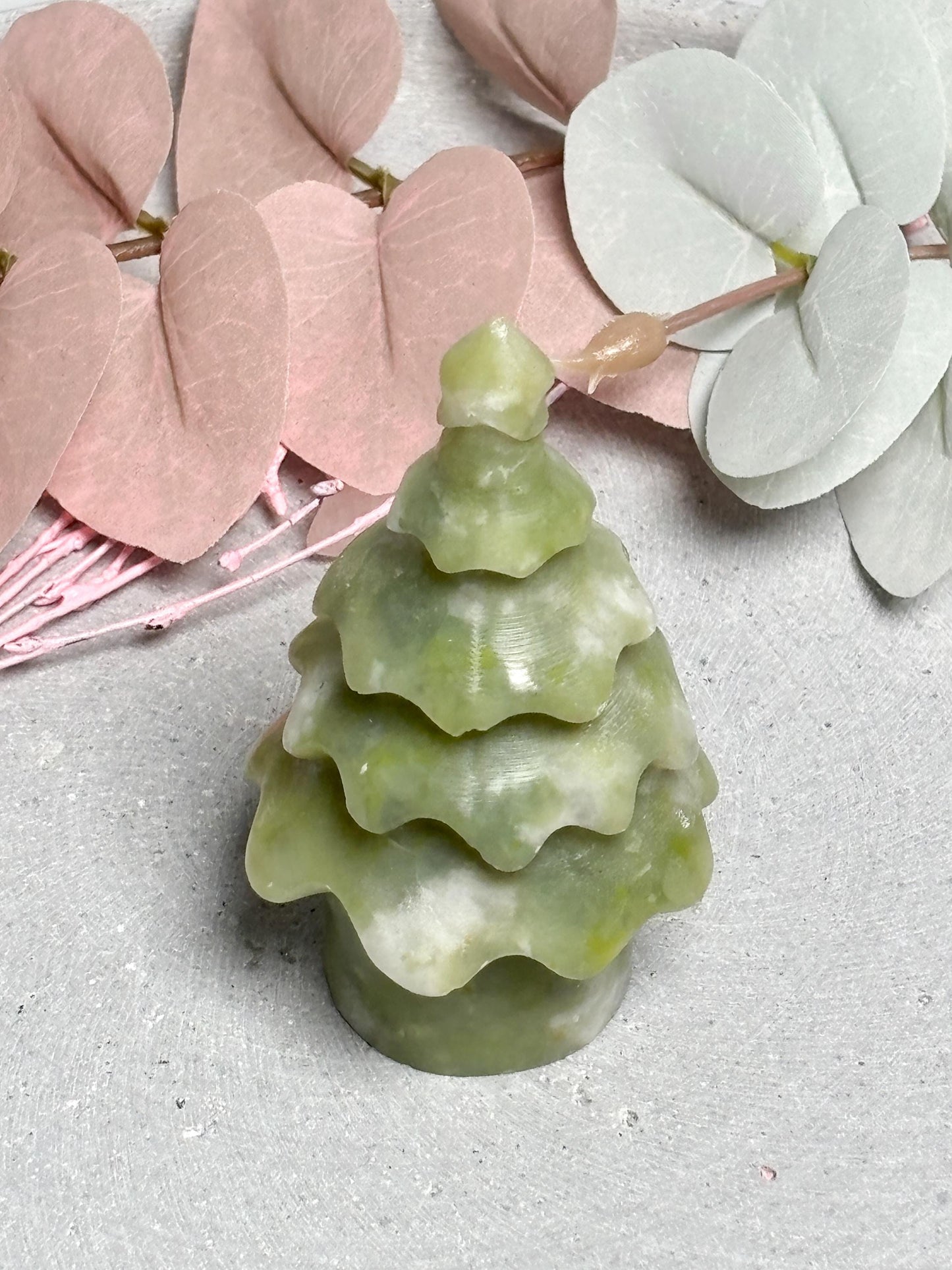 Jade Weihnachtsbaum ca. 8,8 cm  Deko Baum aus grüner Jade, Edelstein Figur, Naturstein Deko, Healing Crystal Tree