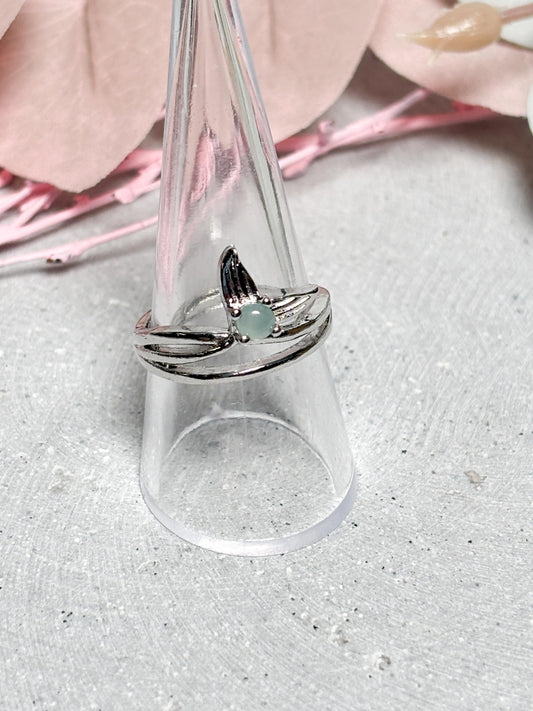 Edelstahlring mit Aquamarin Kugel  verstellbarer Ring mit Fischflosse / Meerjungfrauenflosse, Kristallring, Aquamarine Ring