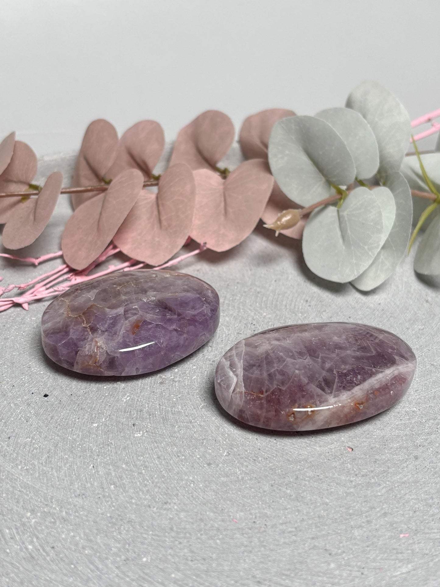 Amethyst Achat Handschmeichler ca. 6 x 4 cm  Edelstein Palmstone, Naturstein Handstein, Kristall Deko, Healing Crystal