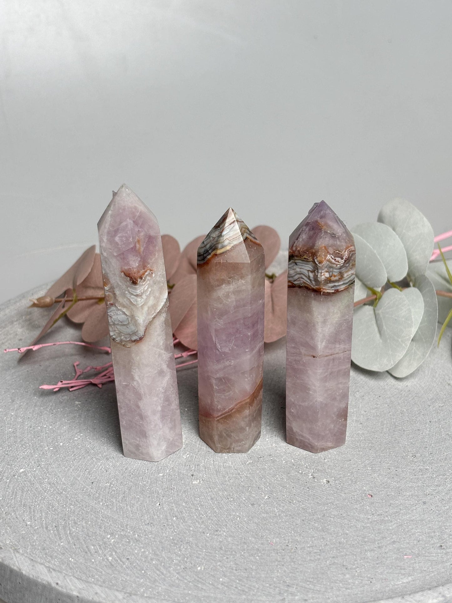 Amethyst Achat Turm ca. 8,9 cm  Kristallturm mit Banding, Edelstein Tower, Naturstein Dekosteine, Amethyst Agate Crystal Point