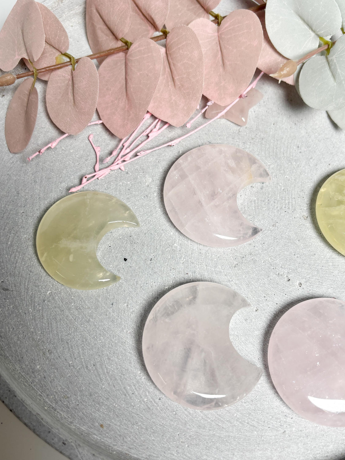Deko Mond aus Citrin oder Rosenquarz ca. 4,8 cm  Kristall Mondfigur, Edelstein Mond, Naturstein Deko, Healing Crystal Moon