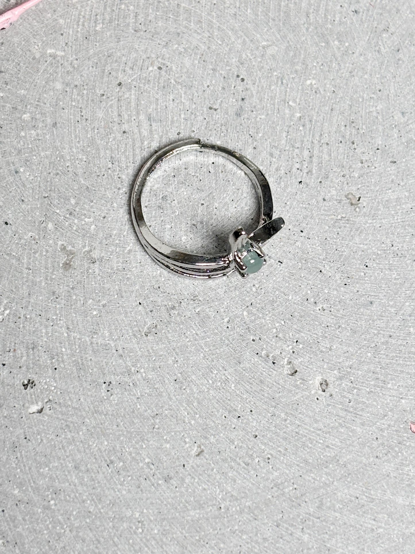 Edelstahlring mit Aquamarin Kugel  verstellbarer Ring mit Fischflosse / Meerjungfrauenflosse, Kristallring, Aquamarine Ring