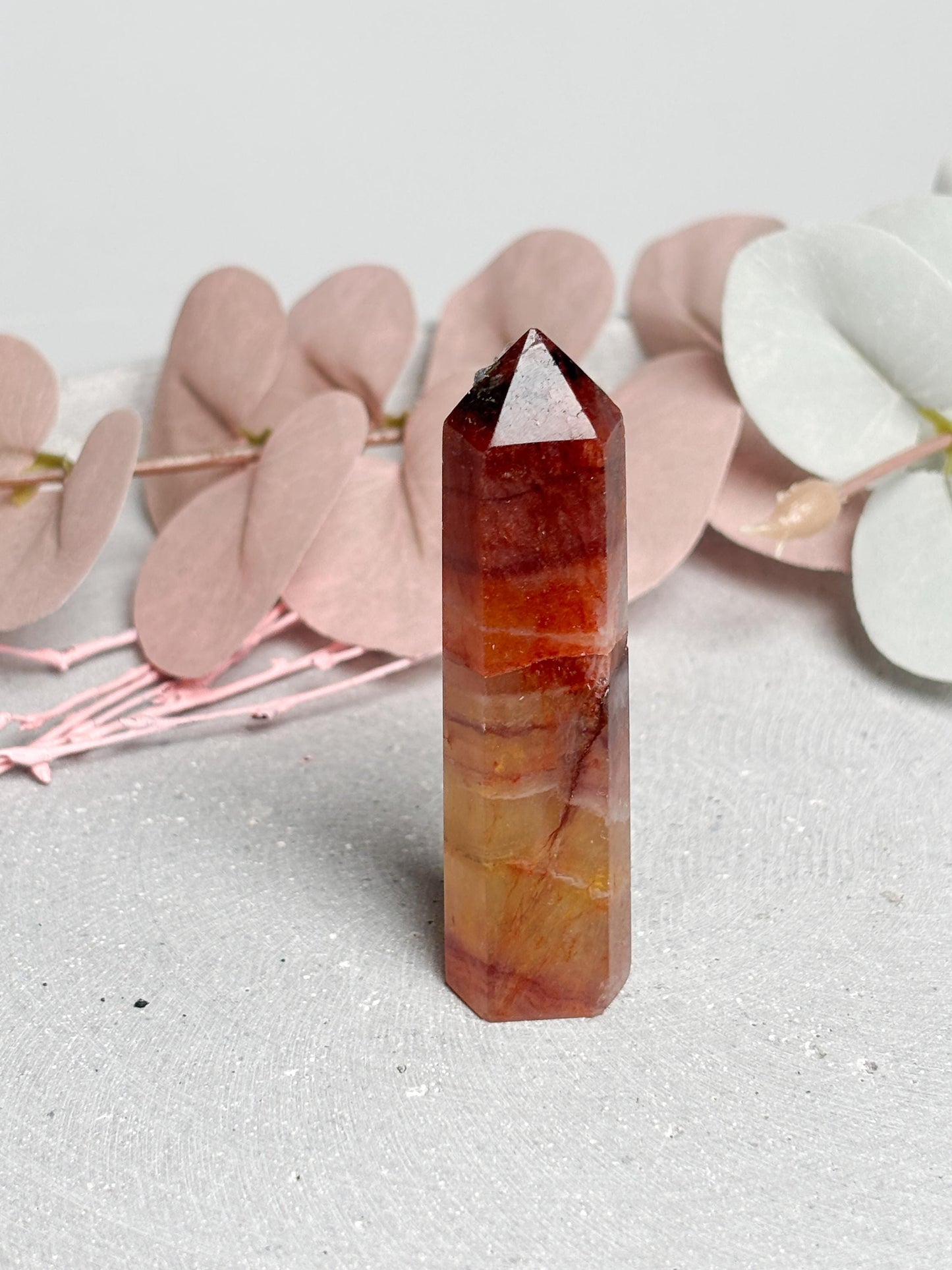 Rötlicher Fluorit Turm ca. 5,5 cm  kleiner Fluorit Kristallturm mit Streifen, Edelstein Tower, Naturstein Deko, Crystal Point