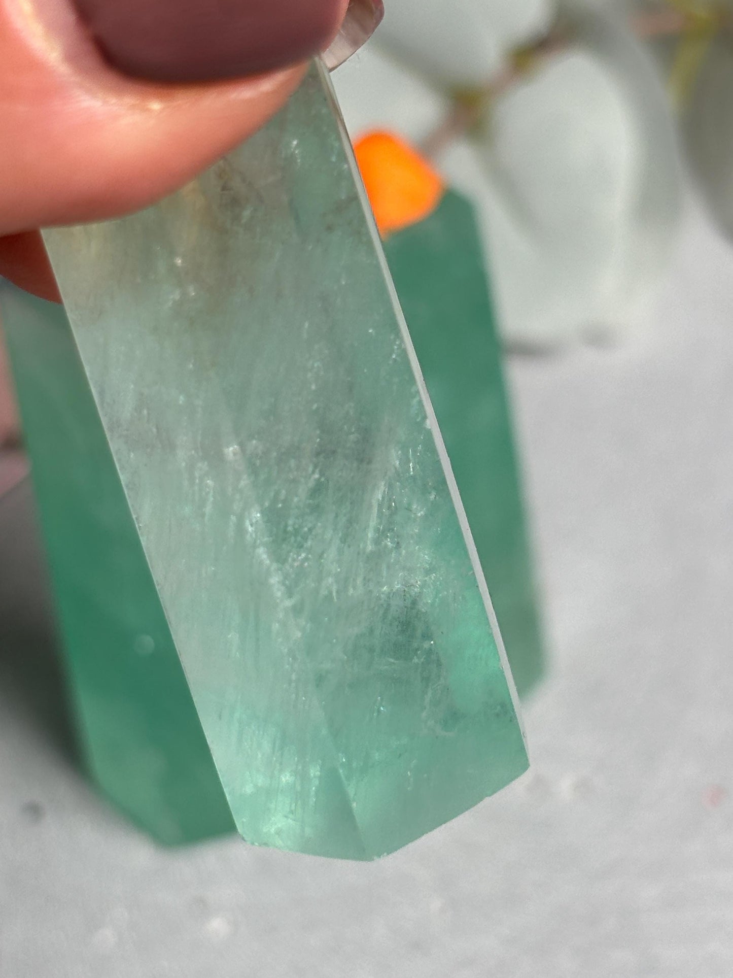 Grüner Fluorit Turm  zwei Größen erhältlich, Fluorit Kristallturm, Edelstein Tower, Naturstein Deko, Green Fluorite Crystal Point