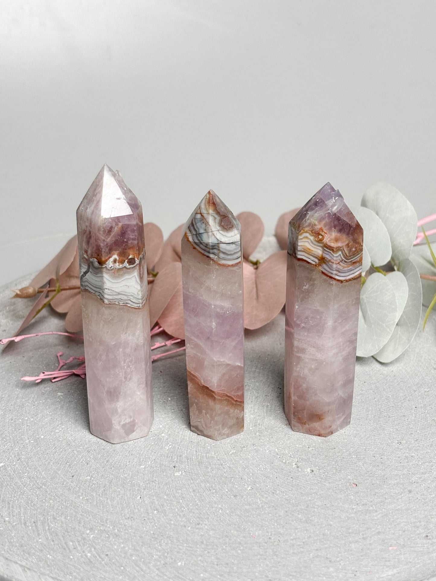 Amethyst Achat Turm ca. 8,9 cm  Kristallturm mit Banding, Edelstein Tower, Naturstein Dekosteine, Amethyst Agate Crystal Point
