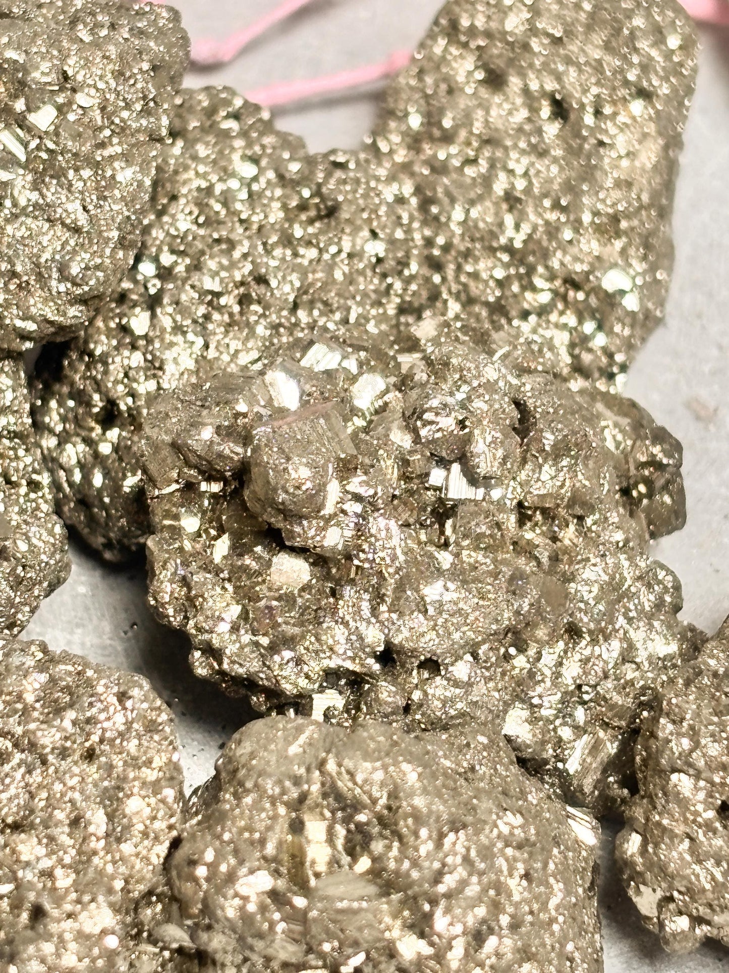 Pyrit Rohstein ca. 3 cm  goldener Naturstein Rohkristall, Pyrit Nugget, Mineralstück, Healing Crystal Raw Pyrite