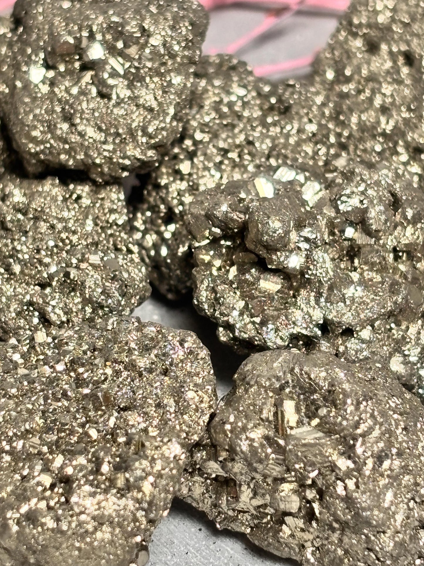 Pyrit Rohstein ca. 3 cm  goldener Naturstein Rohkristall, Pyrit Nugget, Mineralstück, Healing Crystal Raw Pyrite