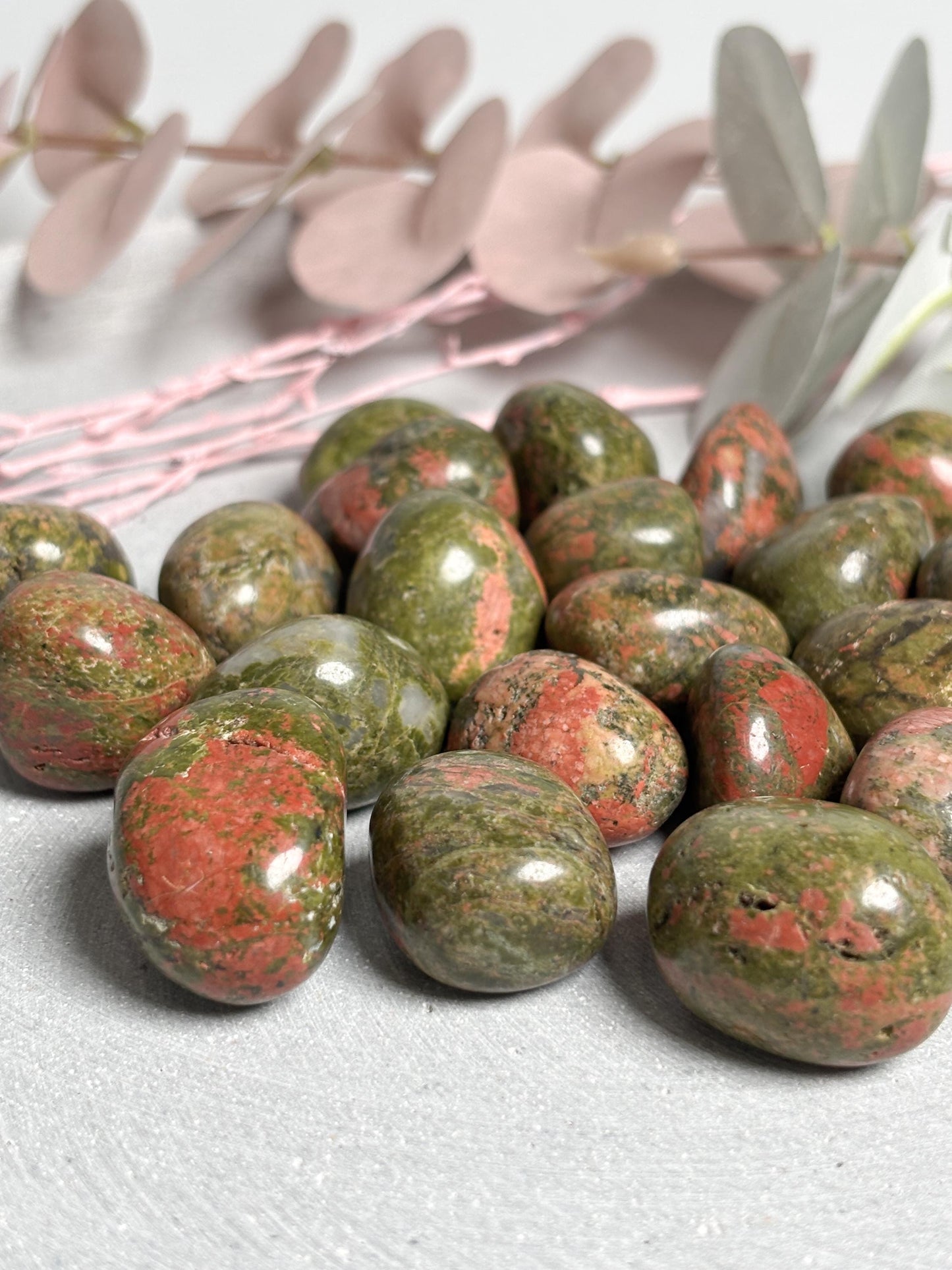 Unakit Trommelsteine  kleine 2,4 cm & große 2,8 cm Varianten  polierte Unakite Steine, Naturstein Handschmeichler