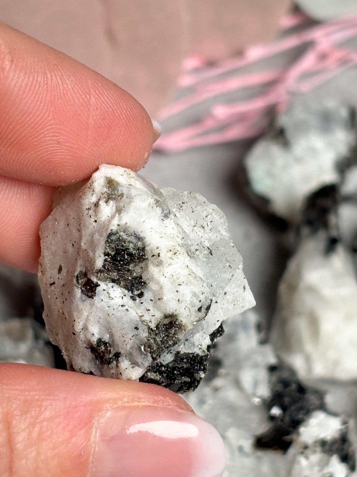 Weißer Labradorit Rohstein ca. 3 cm  Regenbogenmondstein Rohstück, Naturstein Raw Crystal, Rainbow Moonstone Rough