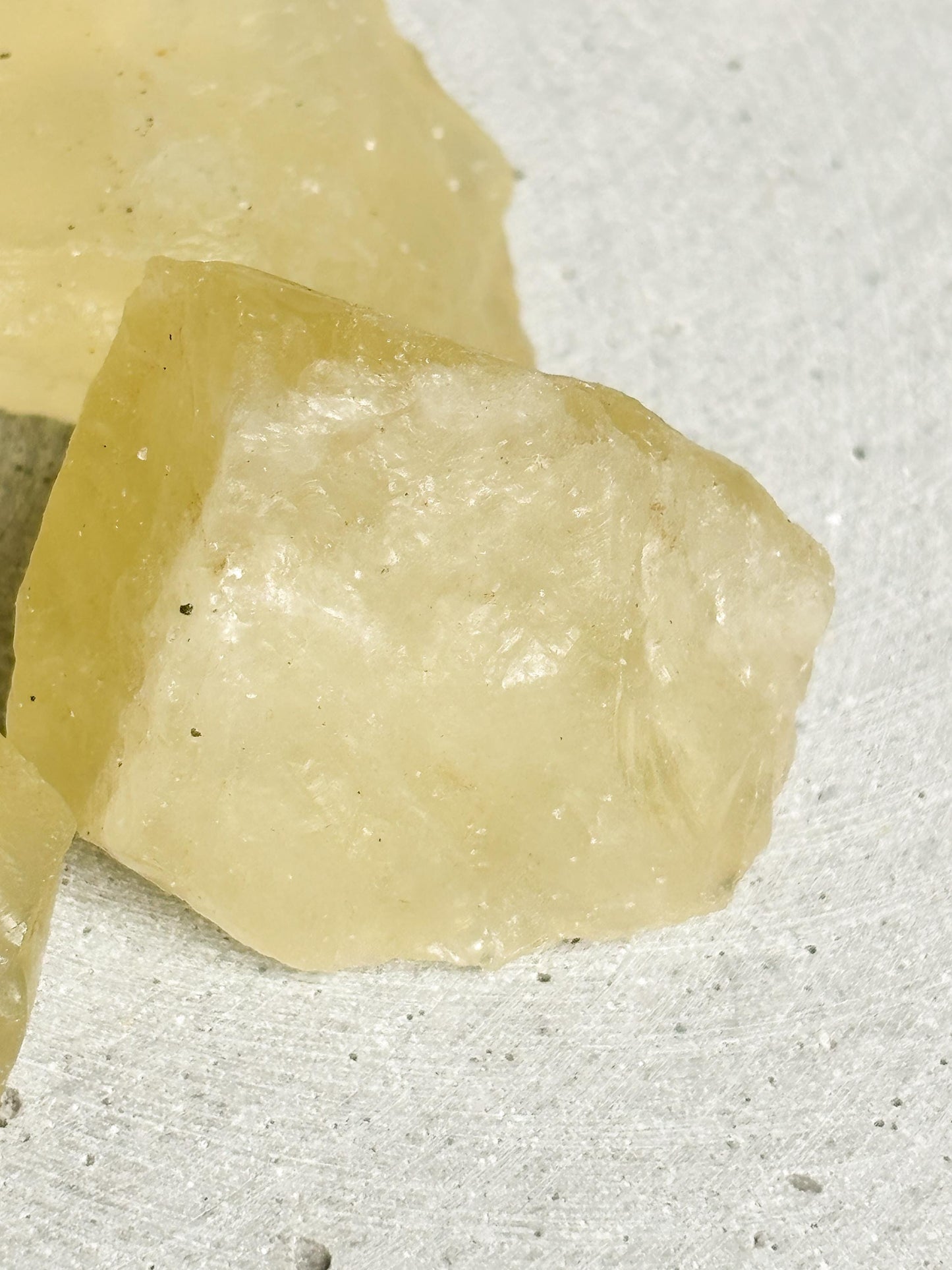 Citrin Rohsteine  Naturstein Rough  gelber Kristall roh ca. 3,2 cm  Deko Rohkristall  Citrin Stück