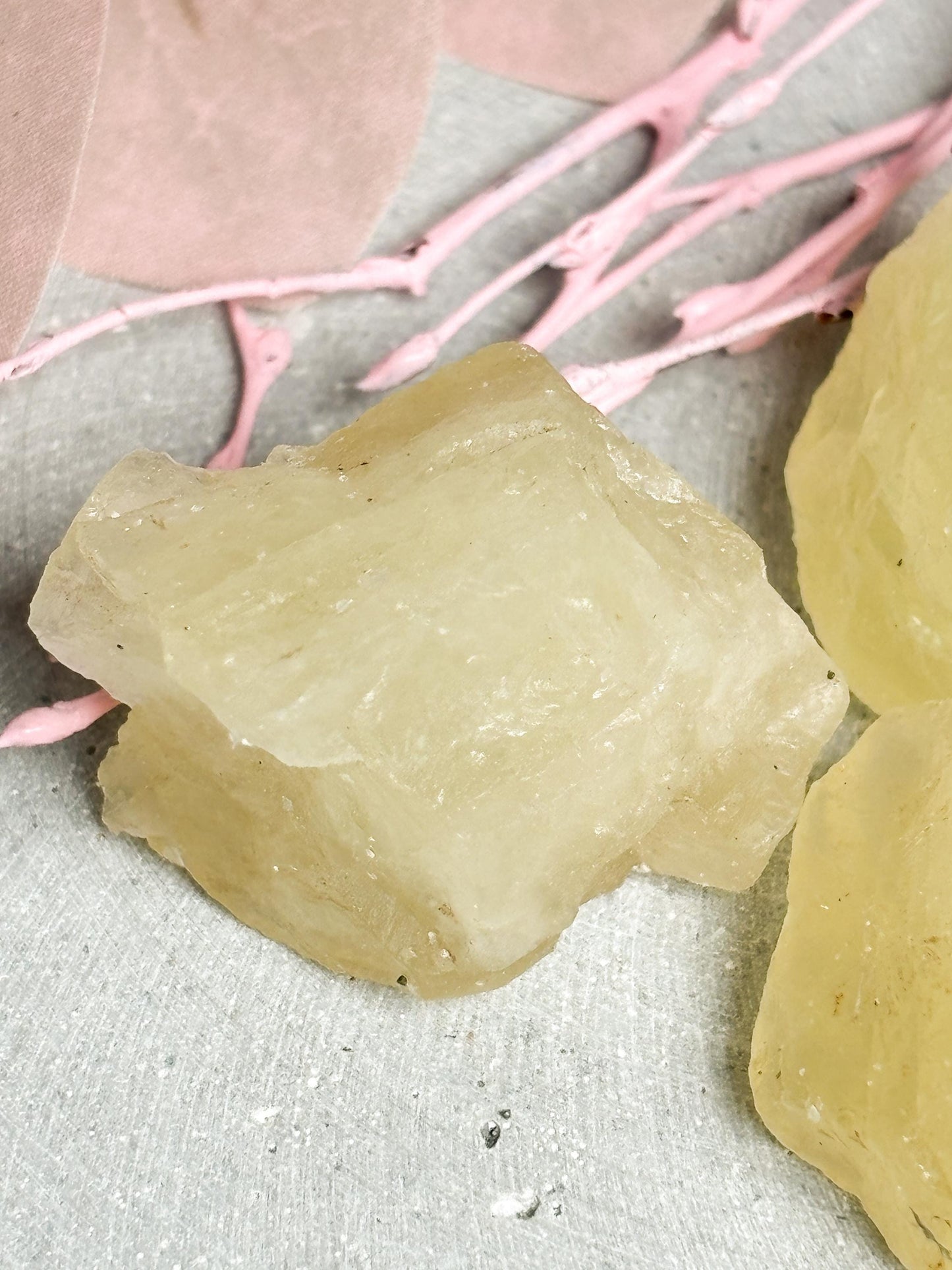 Citrin Rohsteine  Naturstein Rough  gelber Kristall roh ca. 3,2 cm  Deko Rohkristall  Citrin Stück