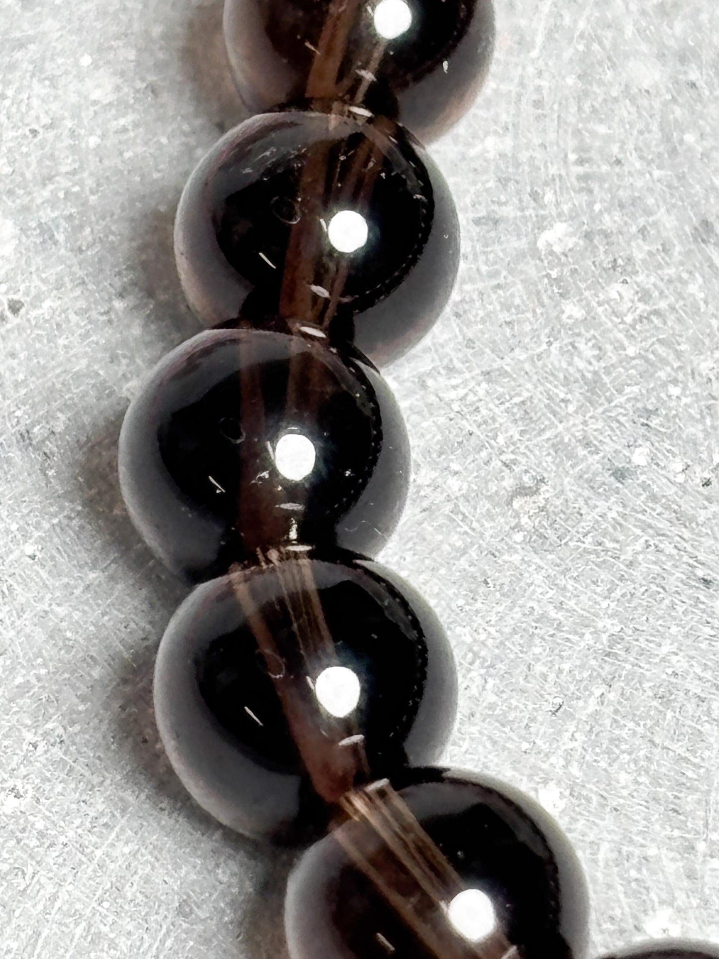 Elastisches Edelsteinarmband aus sehr transparentem Rauchquarz 8 mm  spiritueller Schmuck, schlicht & zeitlos