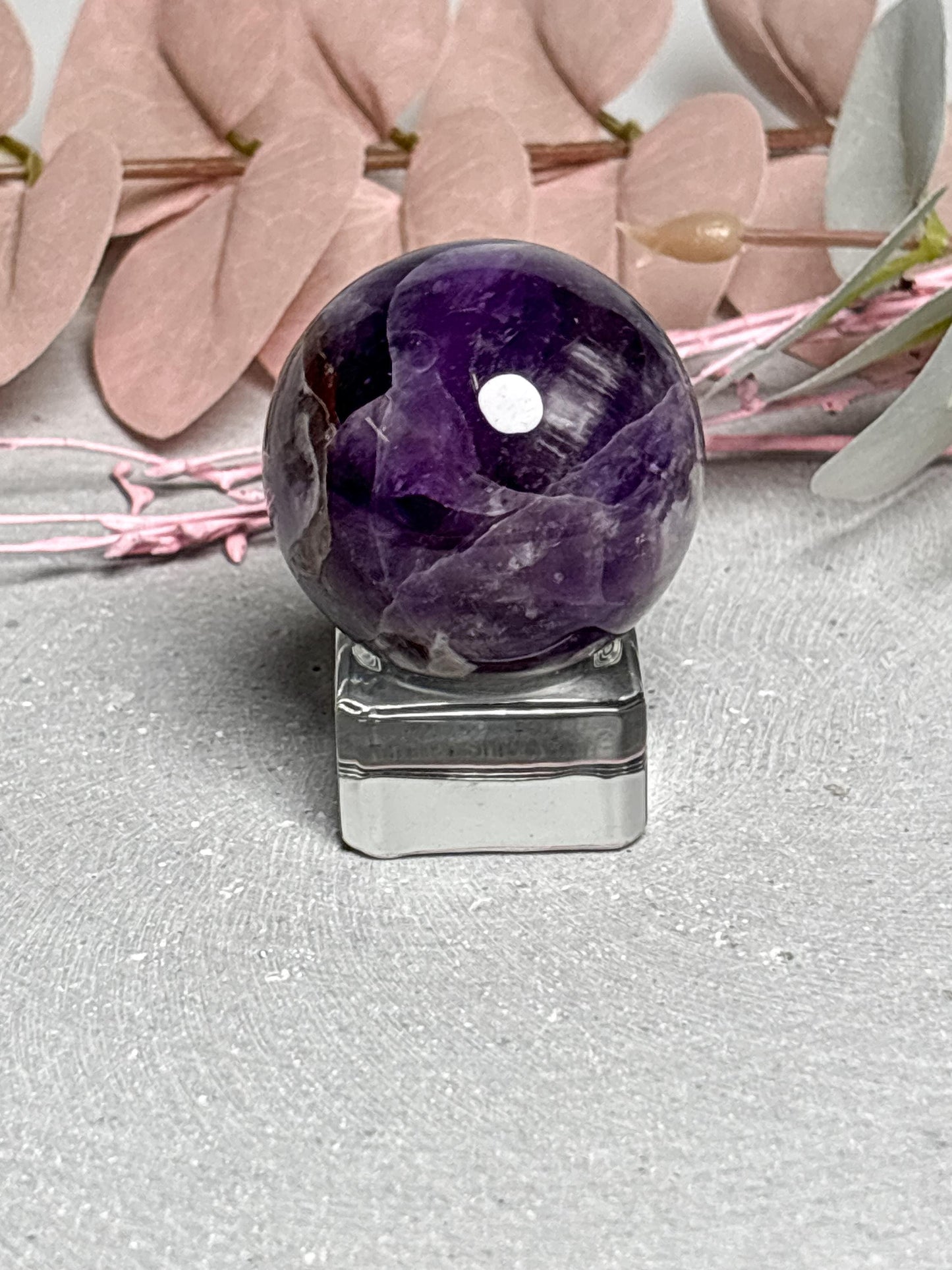 Minimalistischer Acrylglas Kugelhalter transparent  Kugelständer für Kristallkugeln, Mulde 2 cm, 2,5 × 2,5 × 1,3 cm