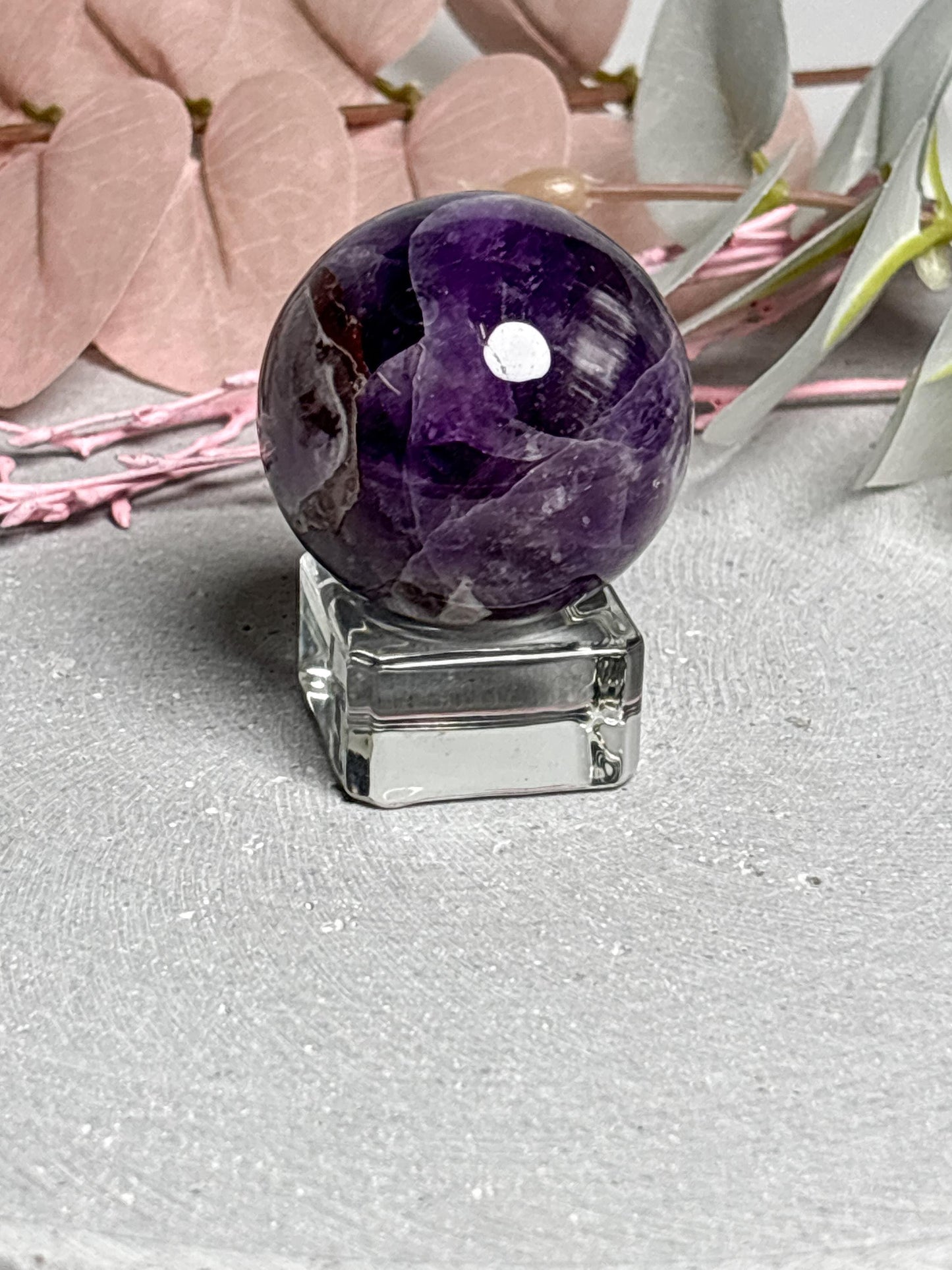 Minimalistischer Acrylglas Kugelhalter transparent  Kugelständer für Kristallkugeln, Mulde 2 cm, 2,5 × 2,5 × 1,3 cm