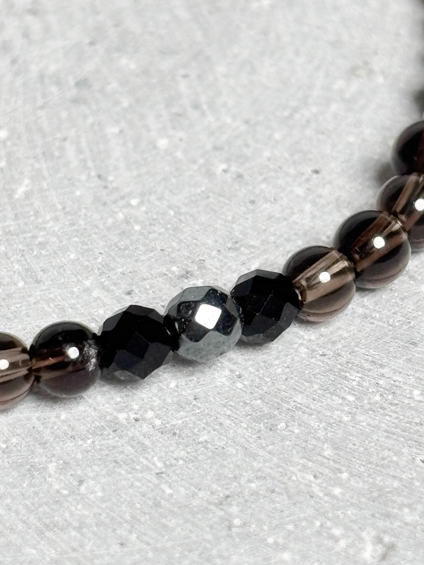 Zartes Armband 4mm Perlen Rauchquarz Silber Obsidian Terra Hertz elastisches feines Edelsteinarmband