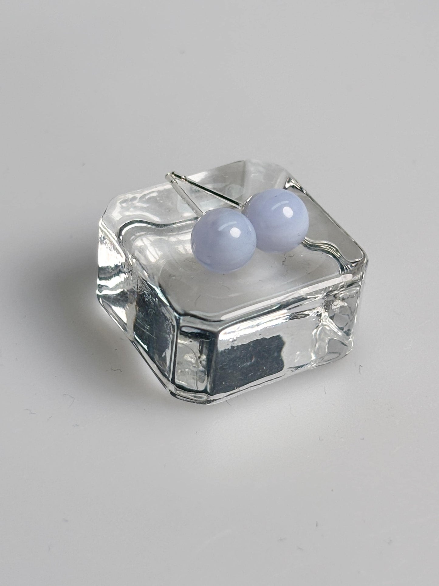 Chalcedon Ohrringe 6 mm Perlen 925 Silber Stecker hellblau Naturstein Edelstein Ohrstecker