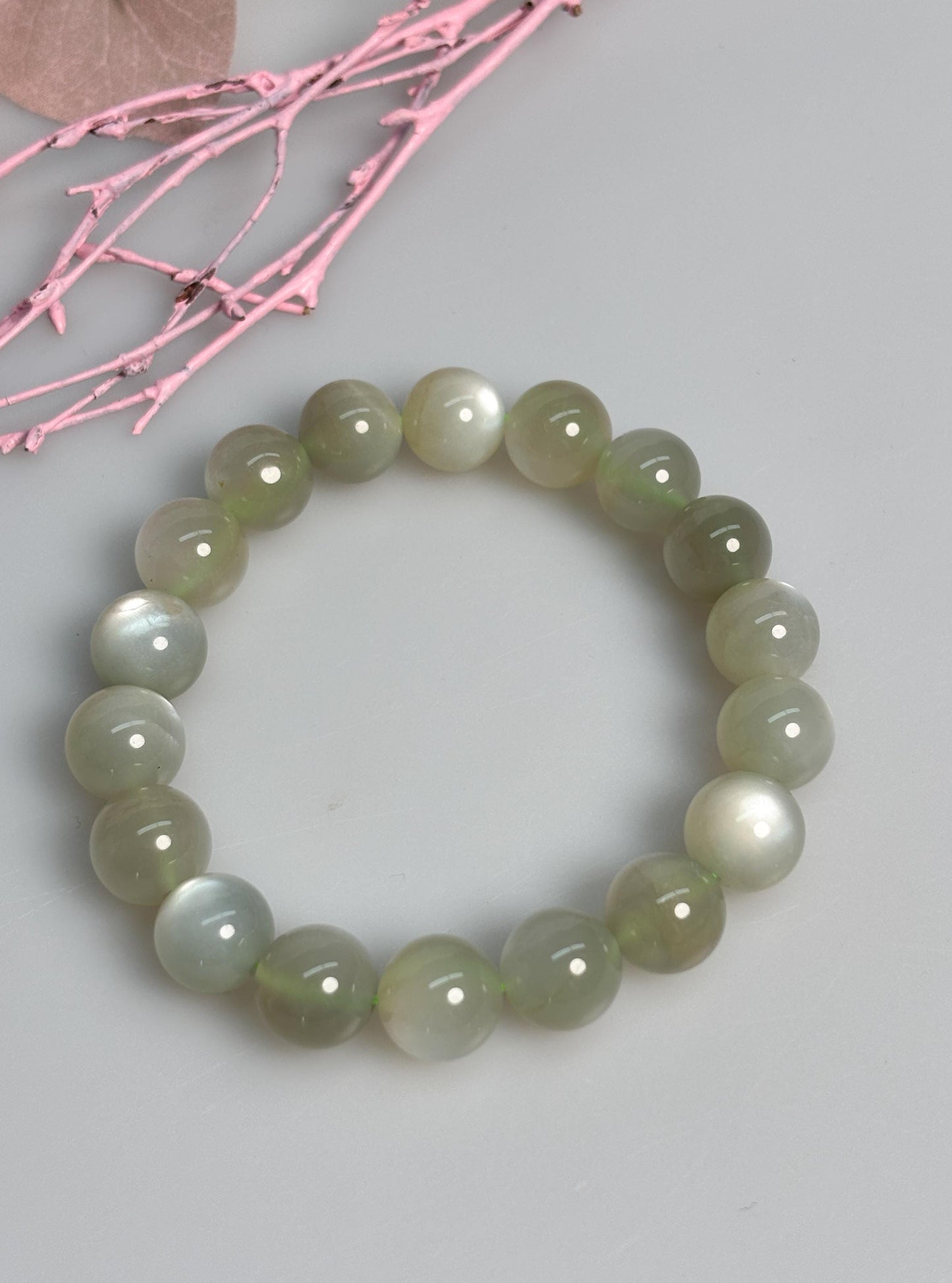 Grüner Mondstein Armband elastisch | Perlenarmband 11mm | Kristallschmuck Damen