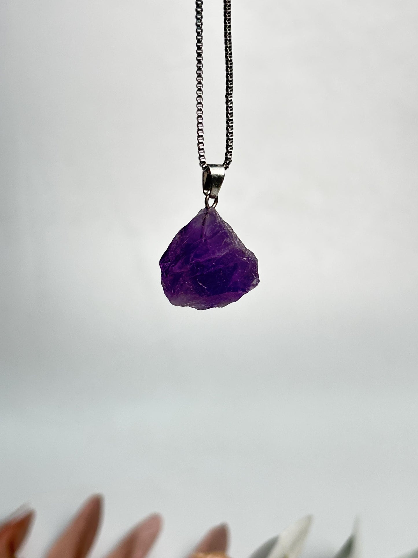 Amethyst Rohstein Anhänger ca. 2,2 cm Naturstein Kettenanhänger lila Edelstein Schmuck