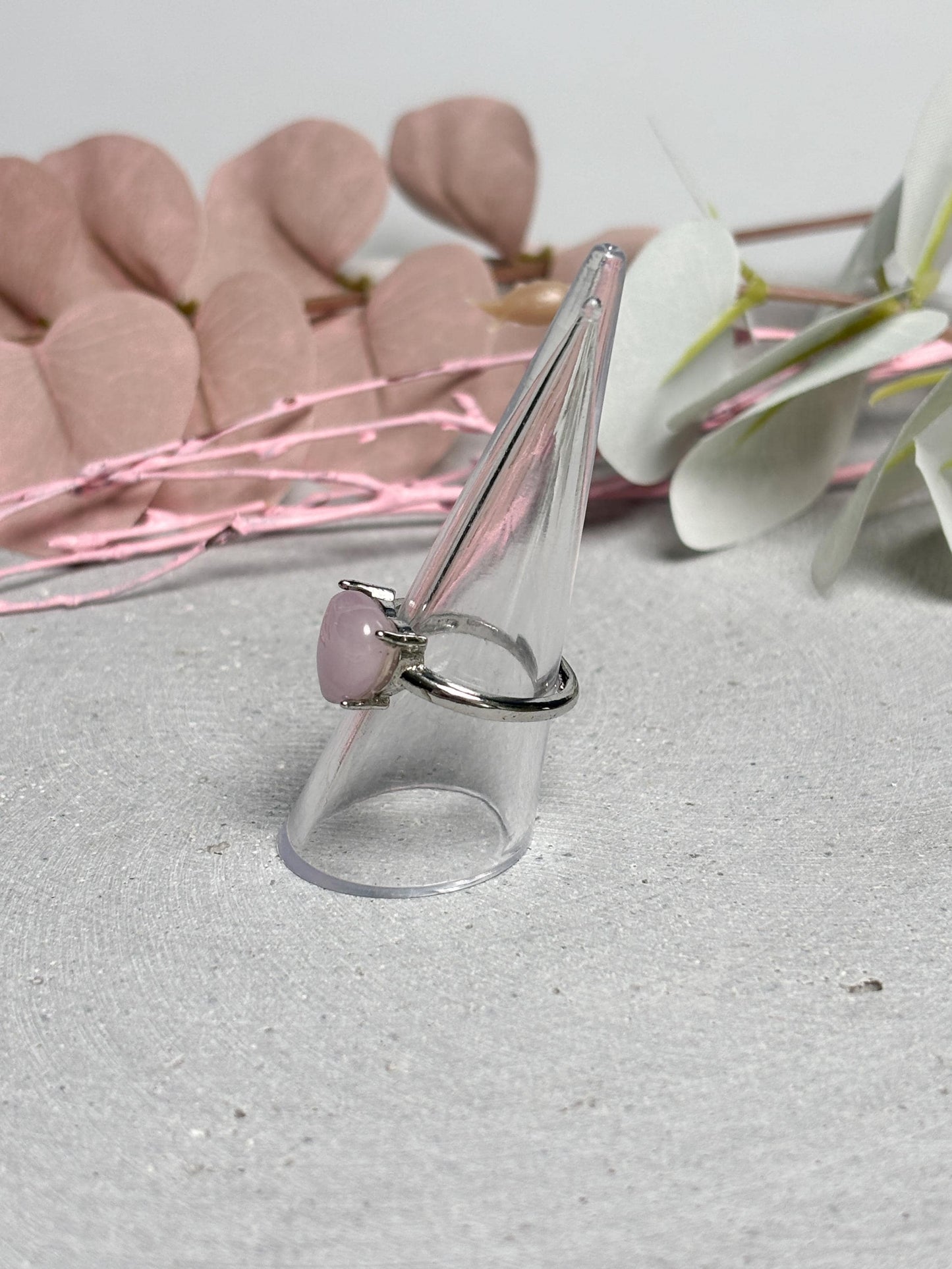 Verstellbarer Ring Kunzit Herz ca 1,1 cm chunky Edelstein Ring größenverstellbar Statement Ring Naturstein Schmuck