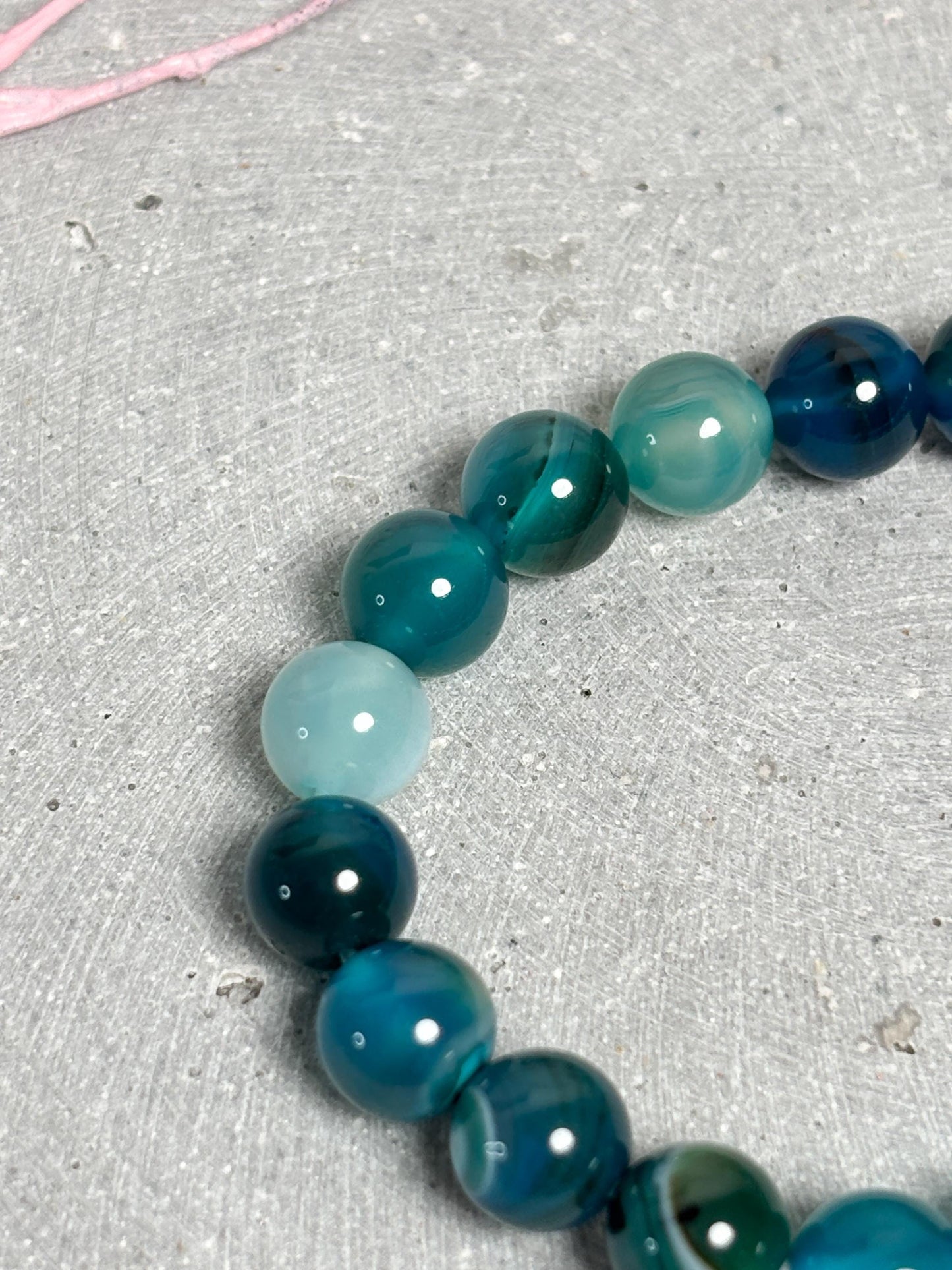 Achat Armband blau gefärbt 8mm elastisch Perlenarmband Naturstein Schmuck blaues Edelsteinarmband