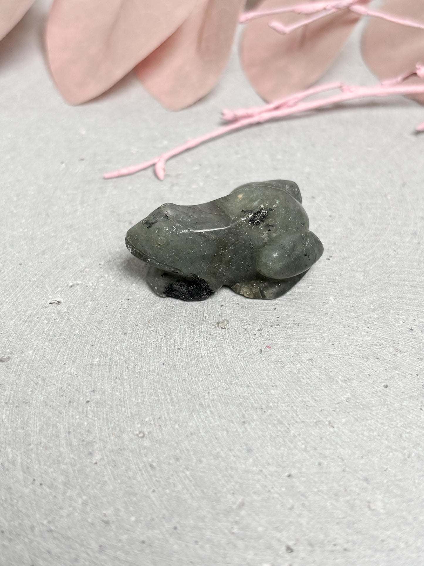 Frosch Carving klein verschiedene Kristalle Edelstein Figur Naturstein Deko Mini Frosch geschnitzt