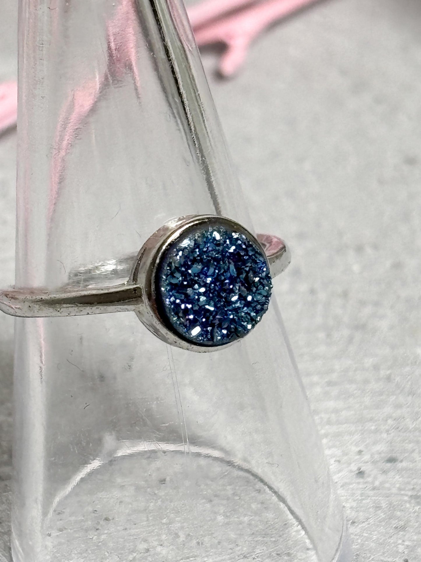Edelstahlring Carborundum blau größenverstellbar Druzy Ring rund Edelstahl Glitzerstein Statement Ring