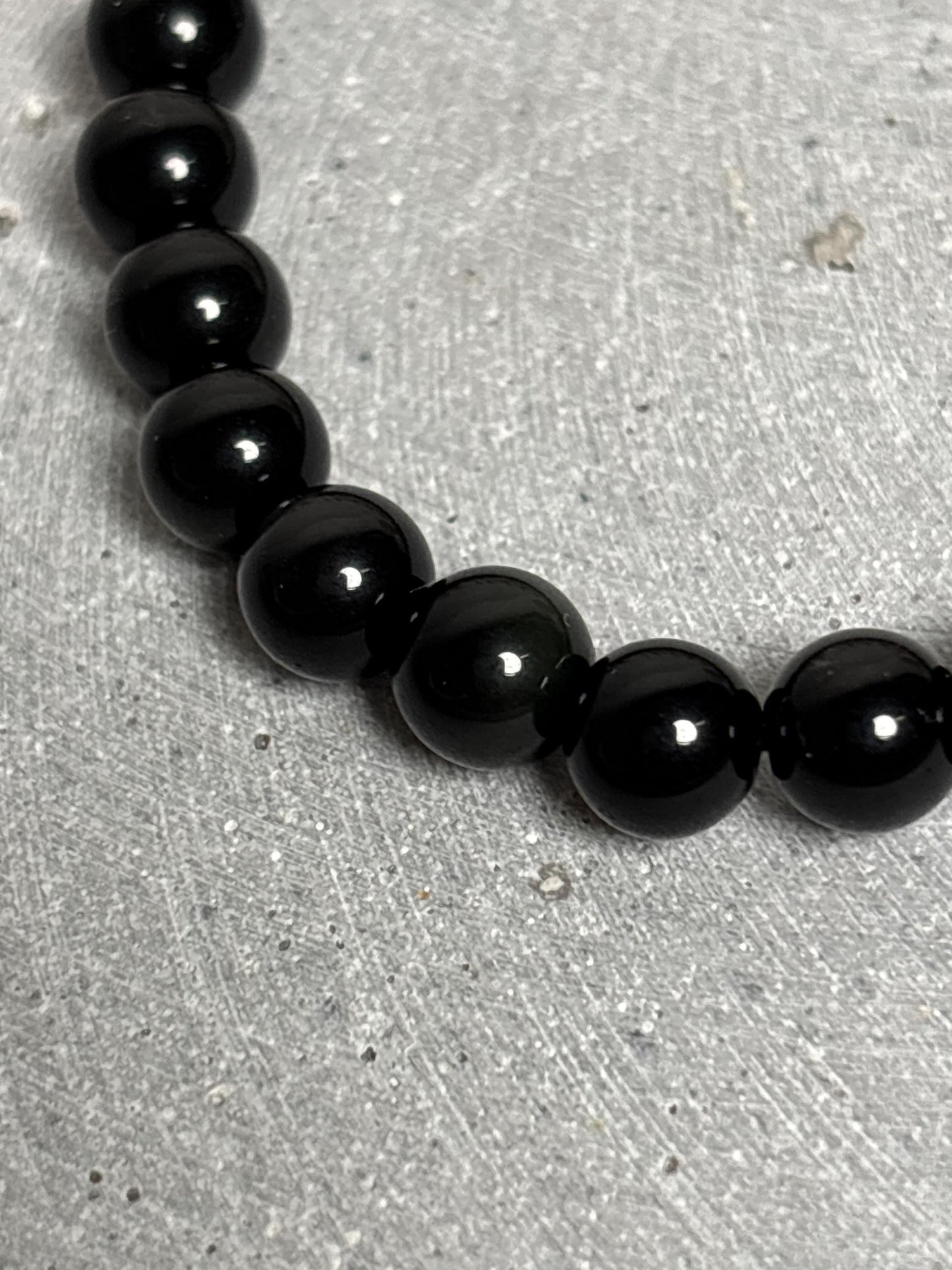Regenbogen Obsidian Armband elastisch 6 mm Perlenarmband 17,5 cm schwarzer Edelstein Naturstein Schmuck