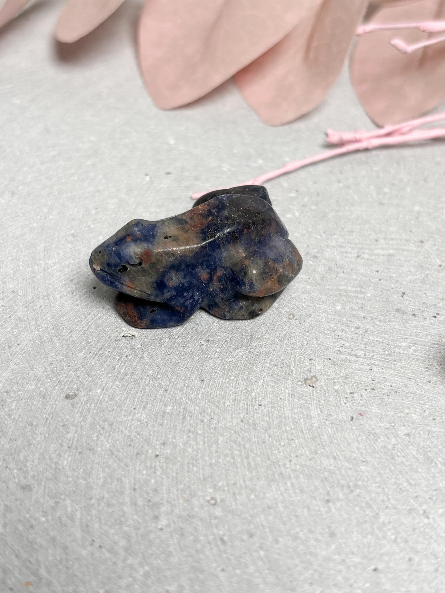 Frosch Carving klein verschiedene Kristalle Edelstein Figur Naturstein Deko Mini Frosch geschnitzt