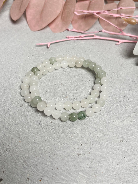 Weiß-Grünes Jade Armband 6 mm elastisch 17,5 cm Naturstein Perlenarmband Jade Schmuck