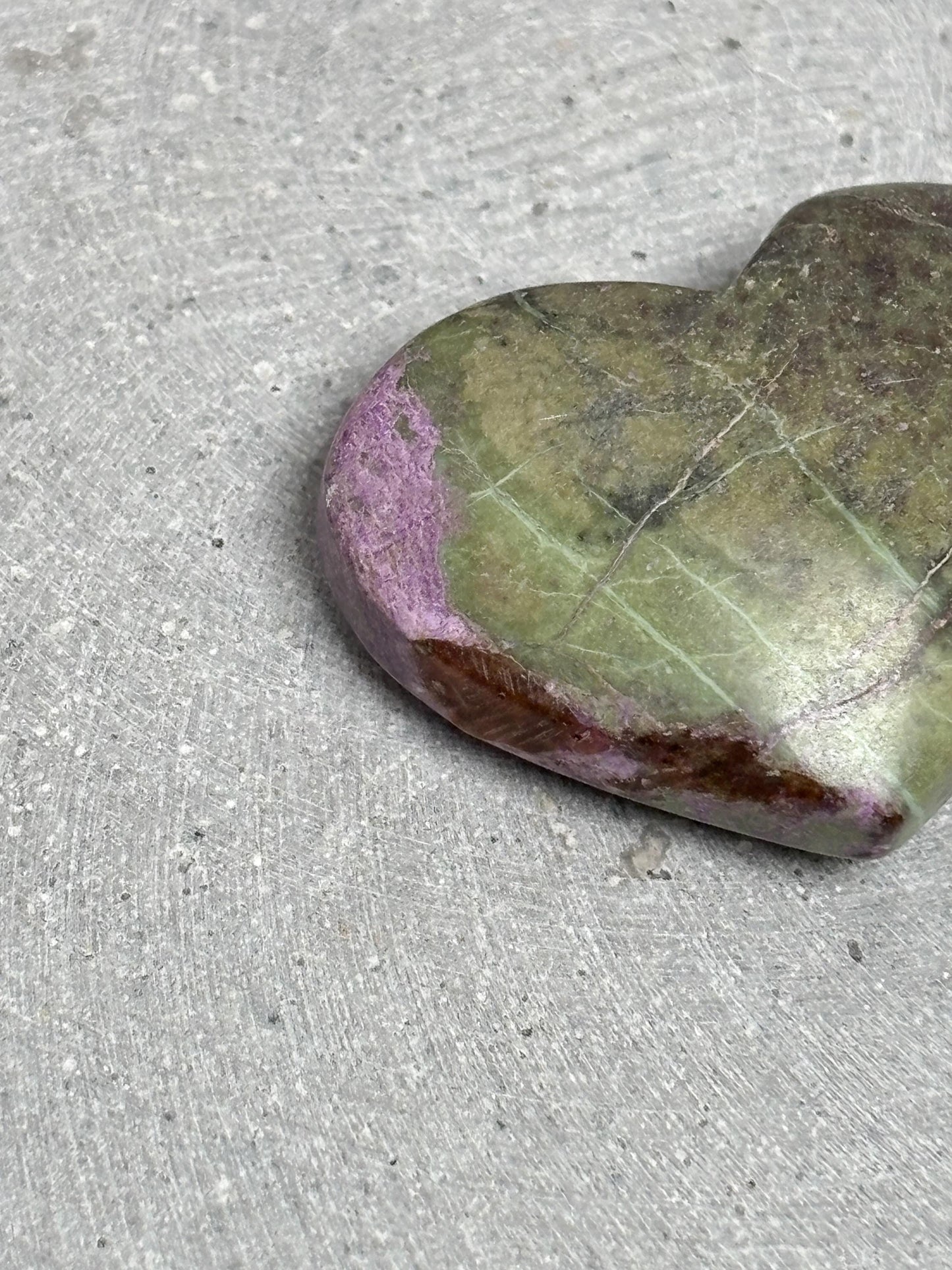 Atlantisstein Herz poliert 3,5 cm Edelstein Herz Stichtit Serpentin Herz Handschmeichler Naturstein Herz