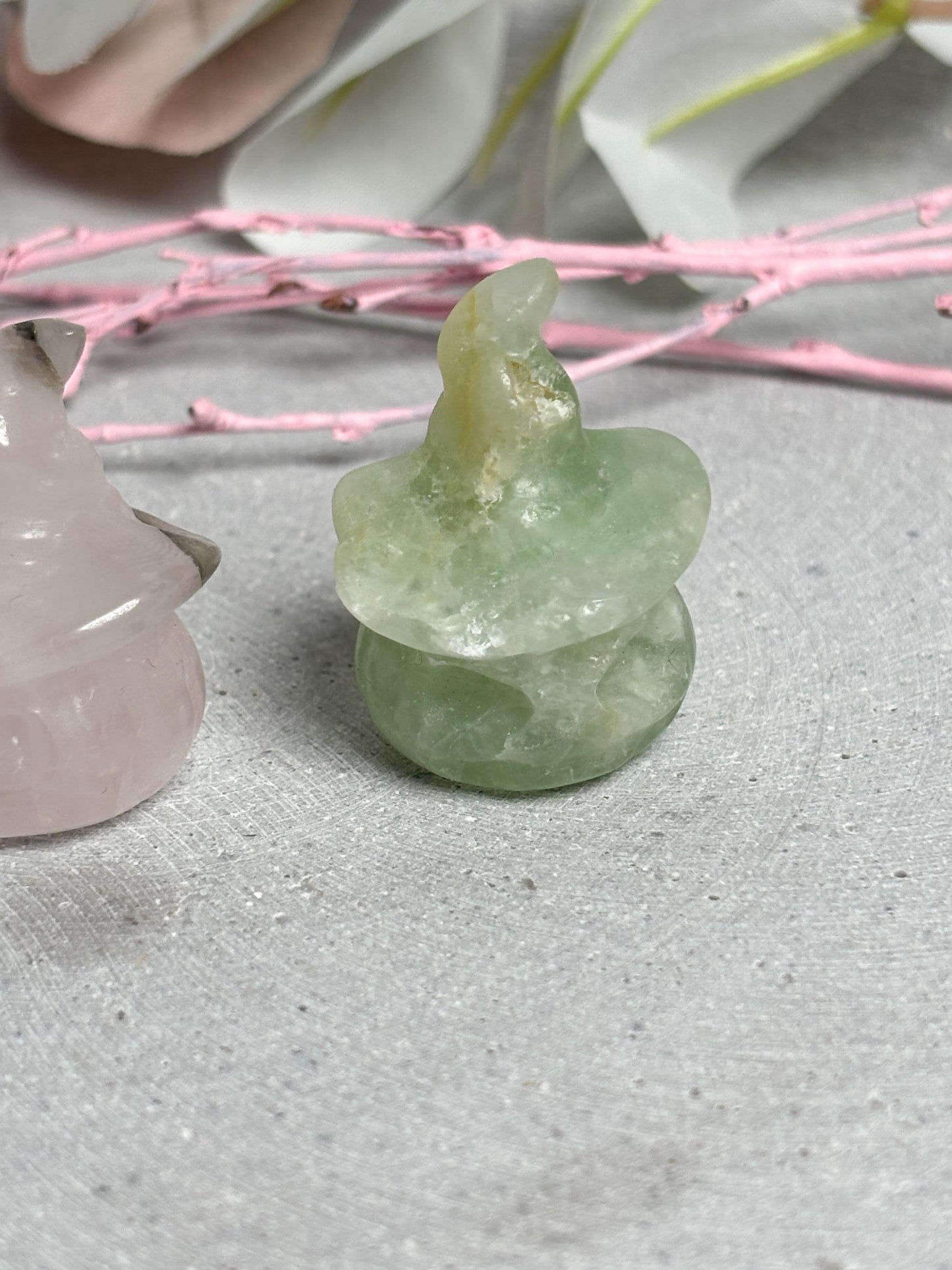 Halloween Kürbis aus Fluorit Rosenquarz oder Erdbeerquarz 3,3 cm Edelstein Deko Figur