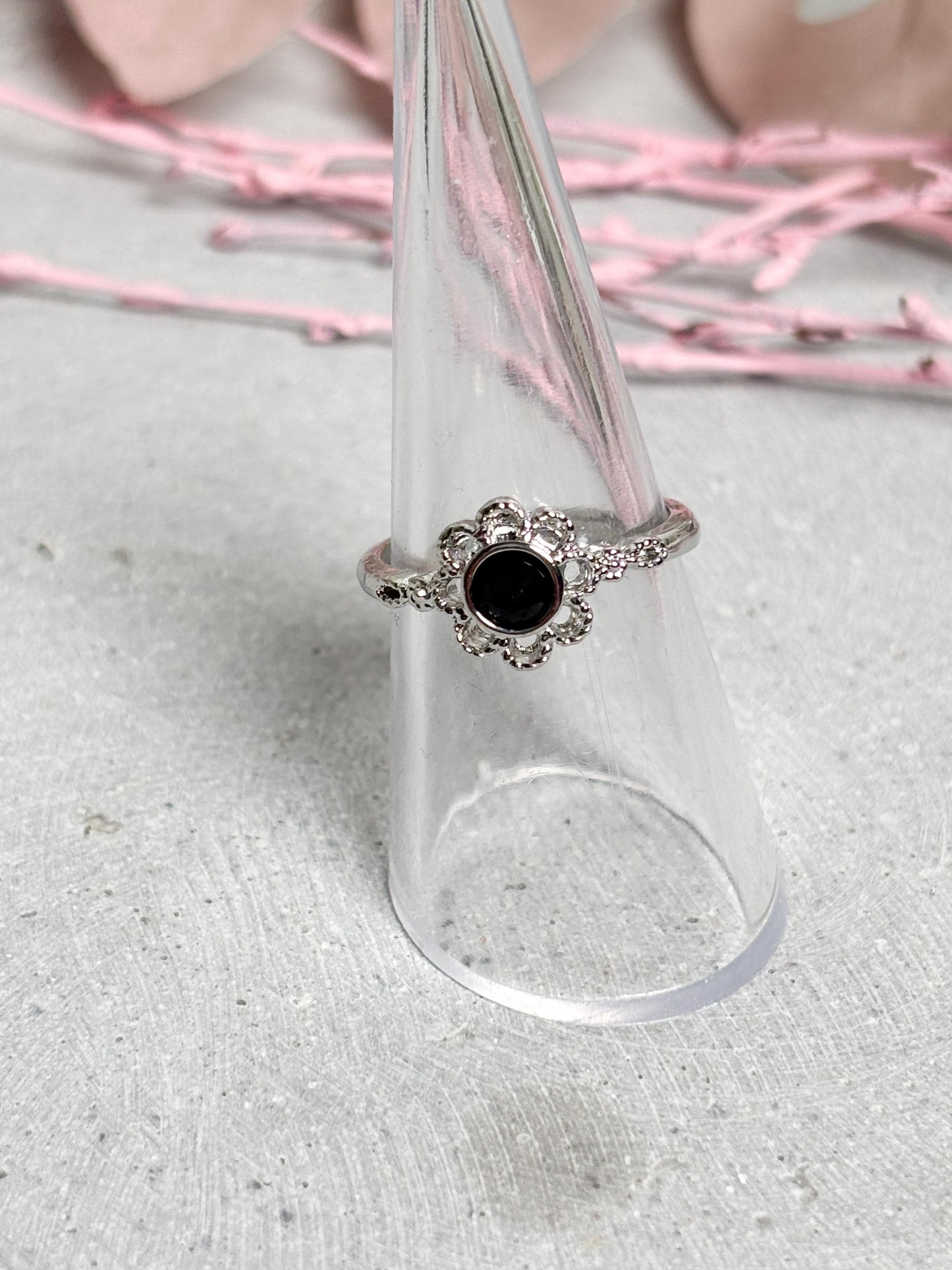 Obsidian Ring größenverstellbar silberfarben Edelstahl Blütenring Edelsteinring Damen