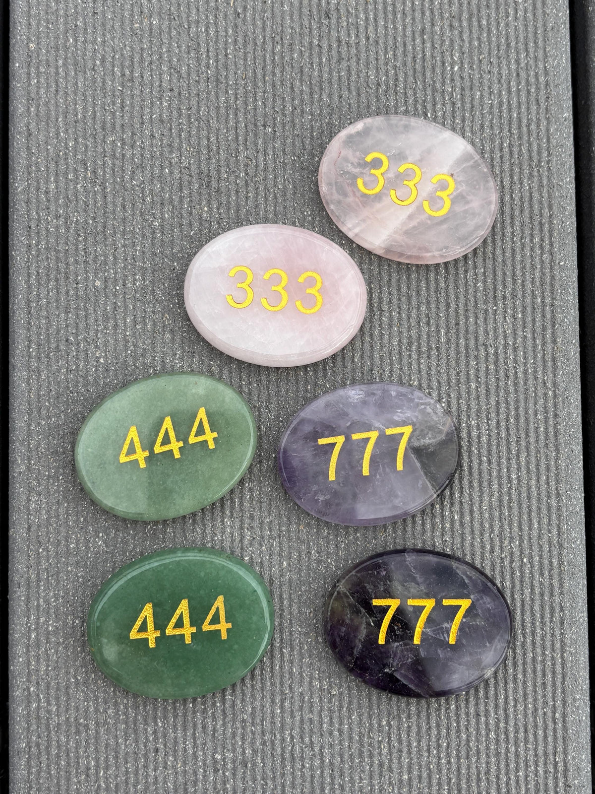 Engelszahlen Sorgenstein ca. 4,5 cm Rosenquarz Amethyst grüner Aventurin Engelzahl Handschmeichler Kristall
