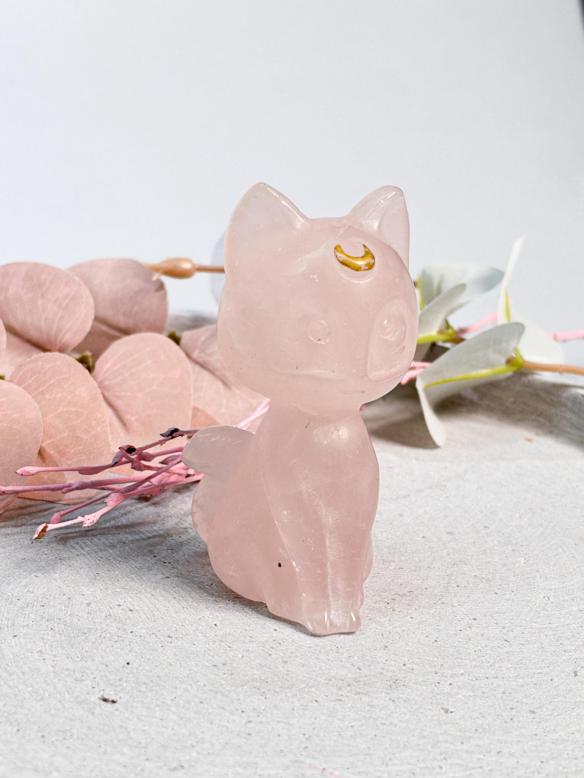 Rosenquarz Luna Katze ca. 7,7 cm Edelstein Katzenfigur rosa Kristall Katze mit Mond Katzen Deko Liebe Geschenk für Katzenliebhaber