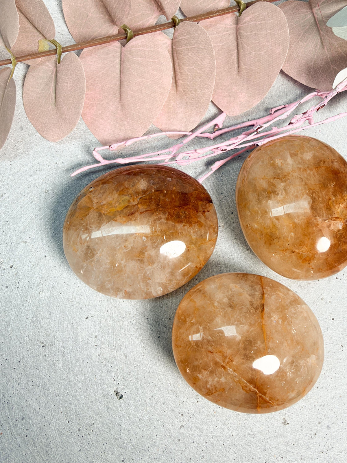 Golden Healer Handstein ca. 5,1 cm polierter Edelstein Handschmeichler goldgelber Quarz Taschenstein Kristall
