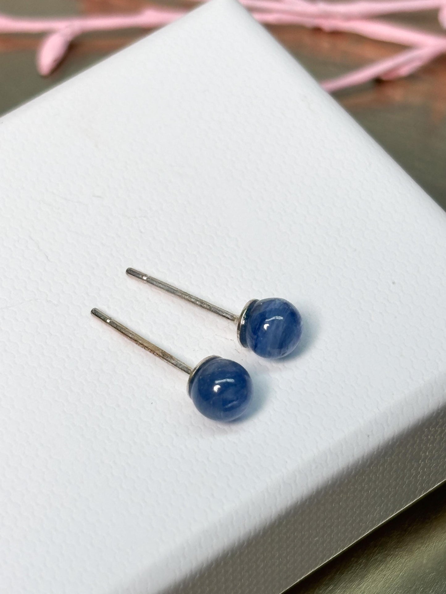 Kyanit Perlen Ohrstecker 5 mm 925 Silber Edelstein blau