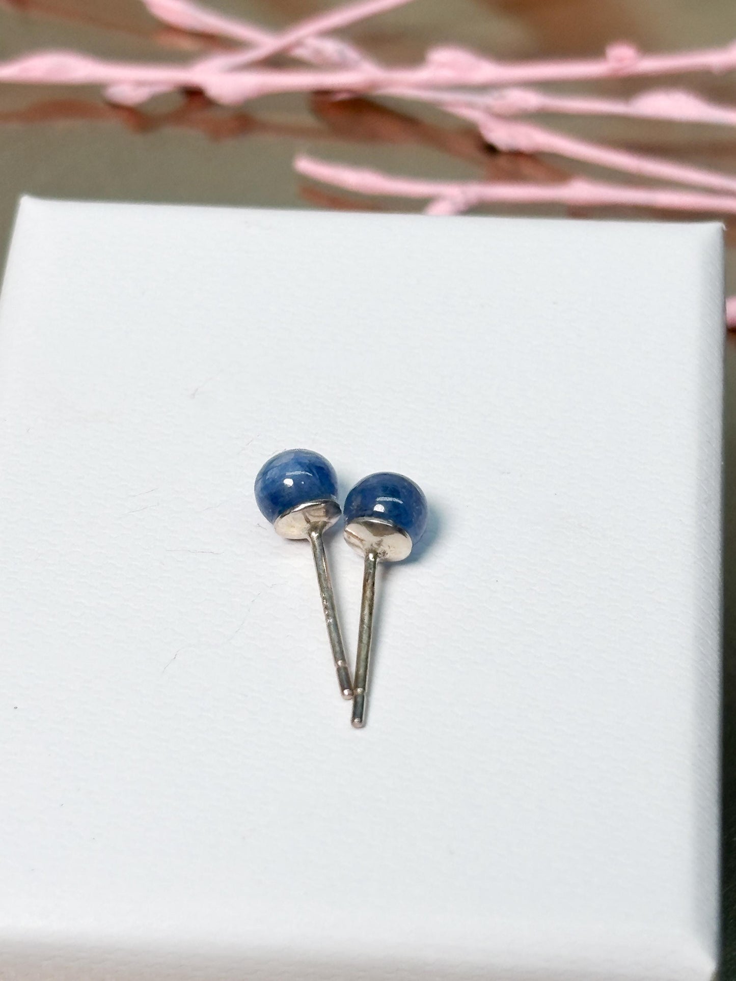 Kyanit Perlen Ohrstecker 5 mm 925 Silber Edelstein blau