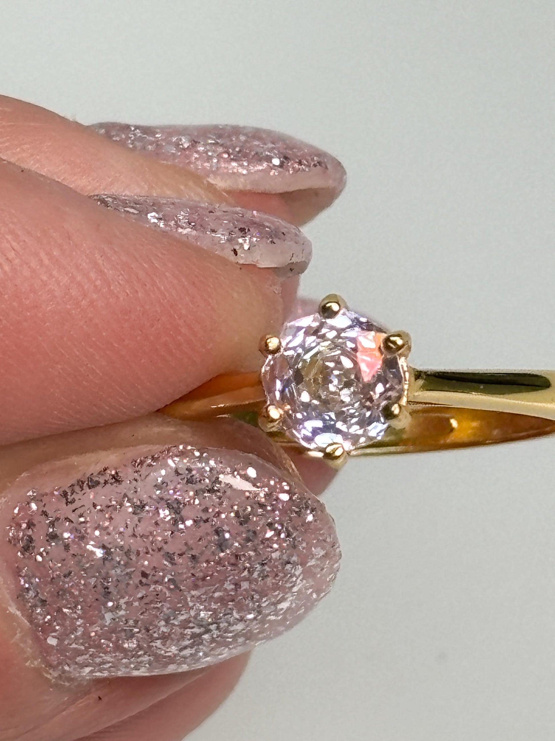 Moissanite Ring Solitär Gold rund 6 Krappen