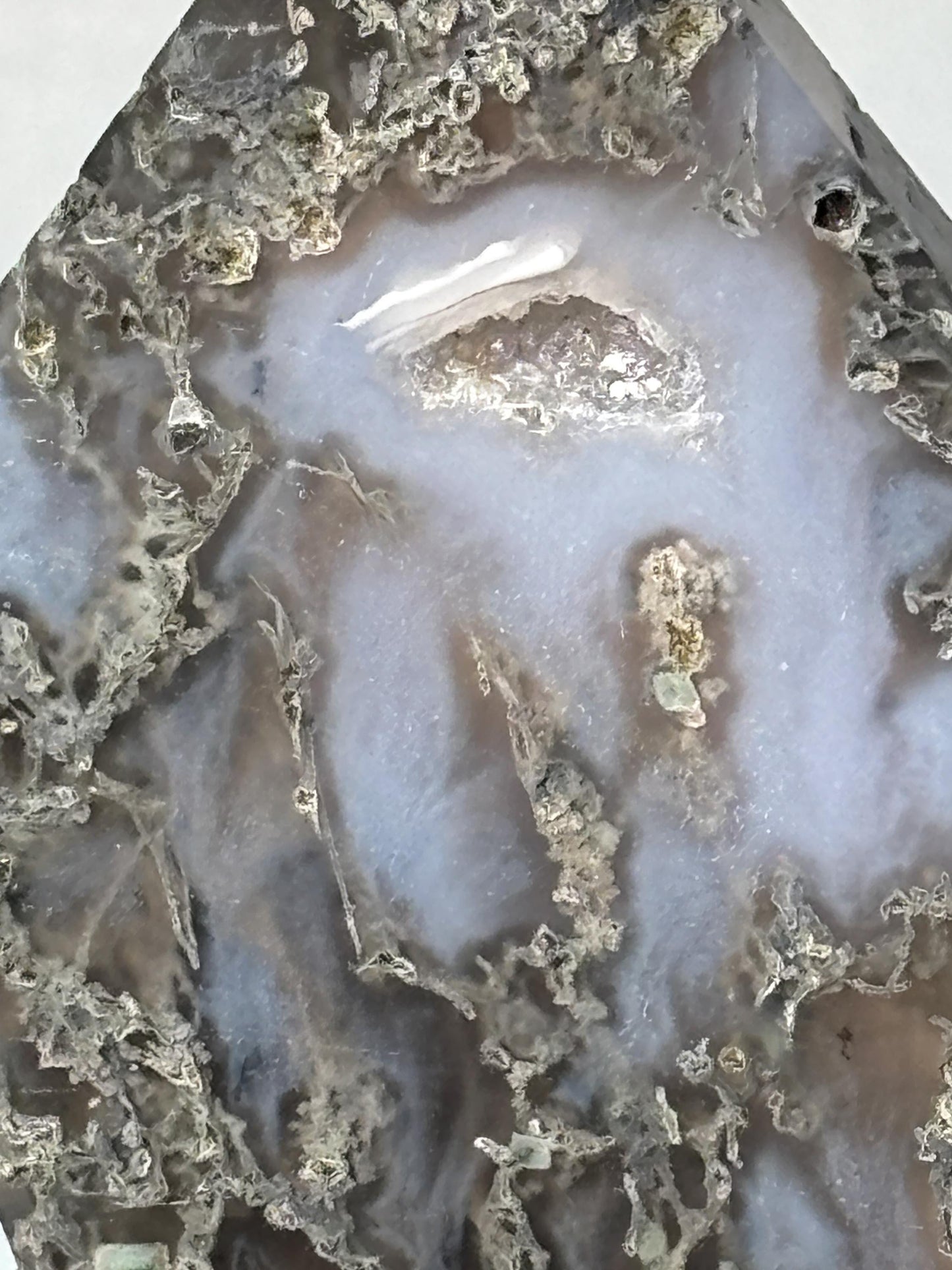 Moosachat Diamant auf Metallhalter grün Naturstein Deko