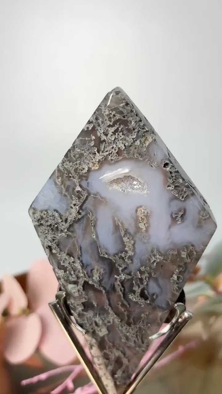 Moosachat Diamant auf Metallhalter grün Naturstein Deko