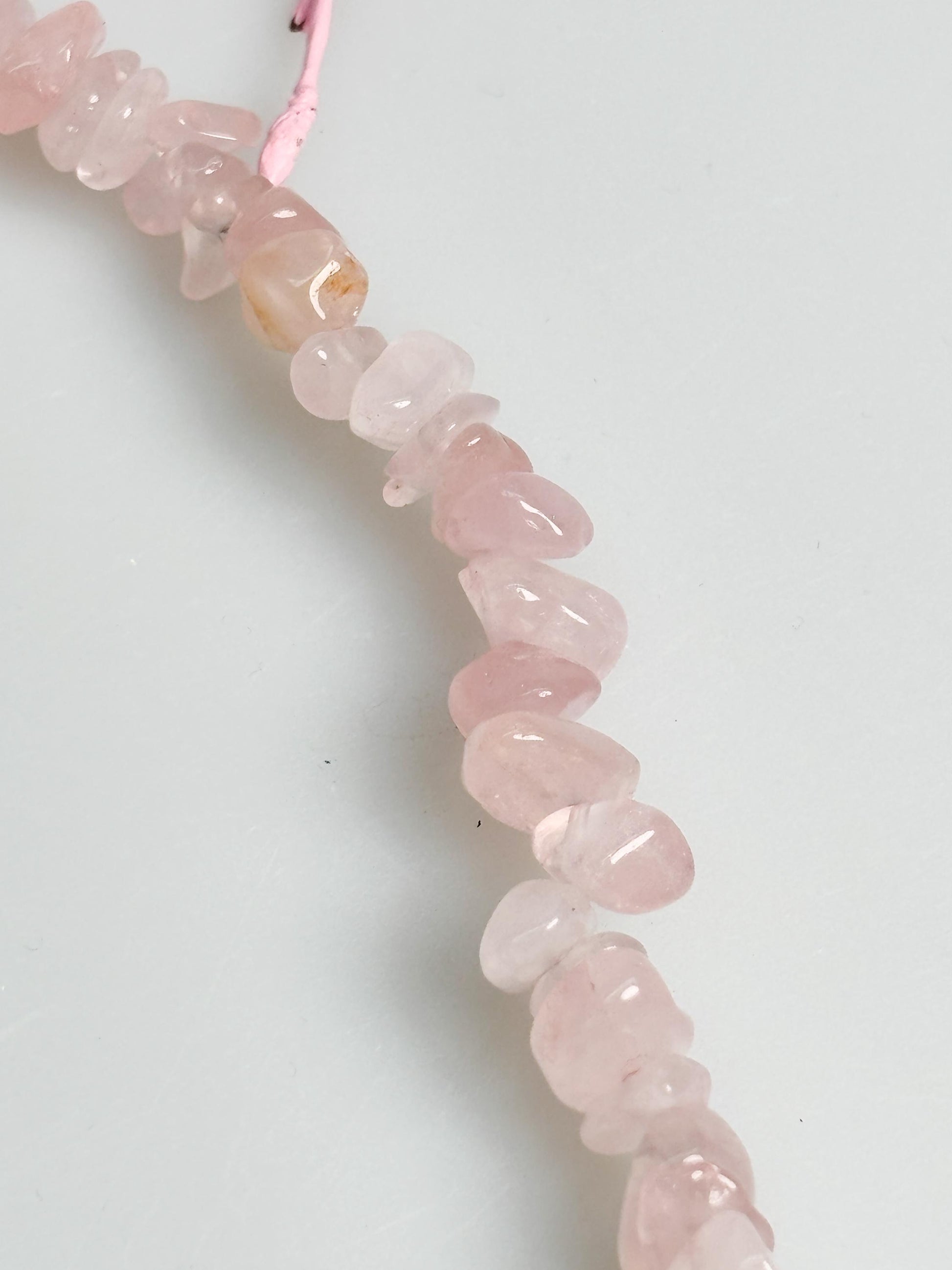 Rosenquarz Splitterkette rosa Naturstein 40 cm mit Verlängerung